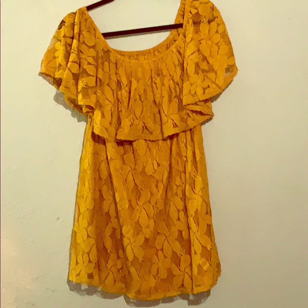 Lace dress